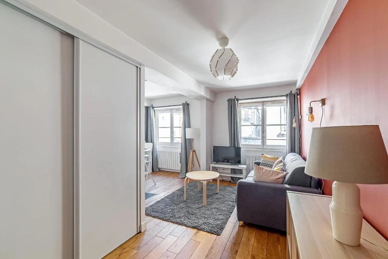 Nice Studio In The Heart Of The Presqu'Ile In Lyon - Welkeys Apartment France